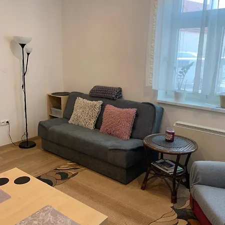 Apartman U Kostela Apartament